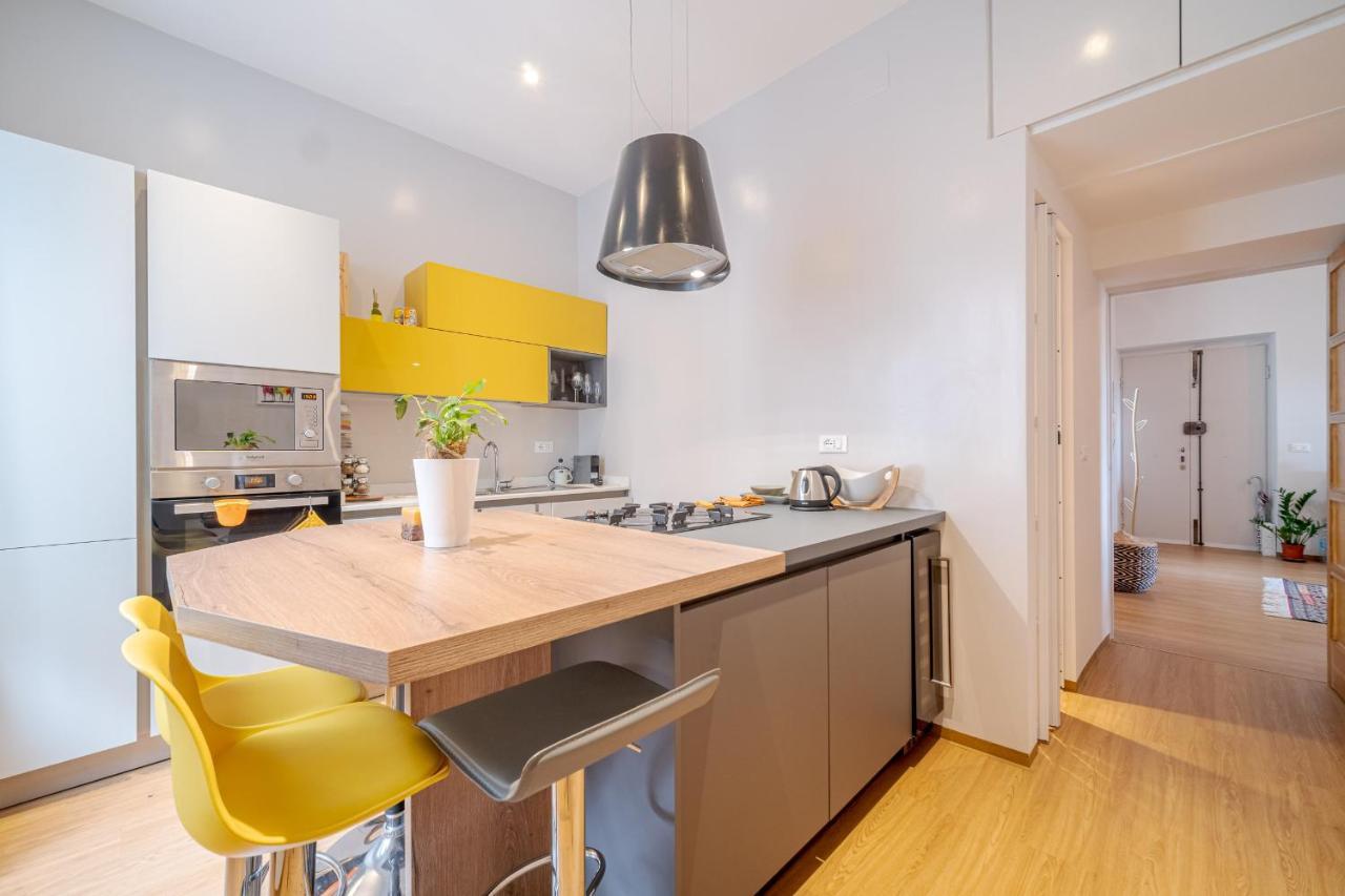 Appartement Bright A Few Steps From Via Garibaldi Genua